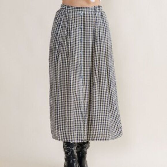Koret Dresses & Skirts - Koret Black and White Plaid Midi Skirt size 6 EUC vintage